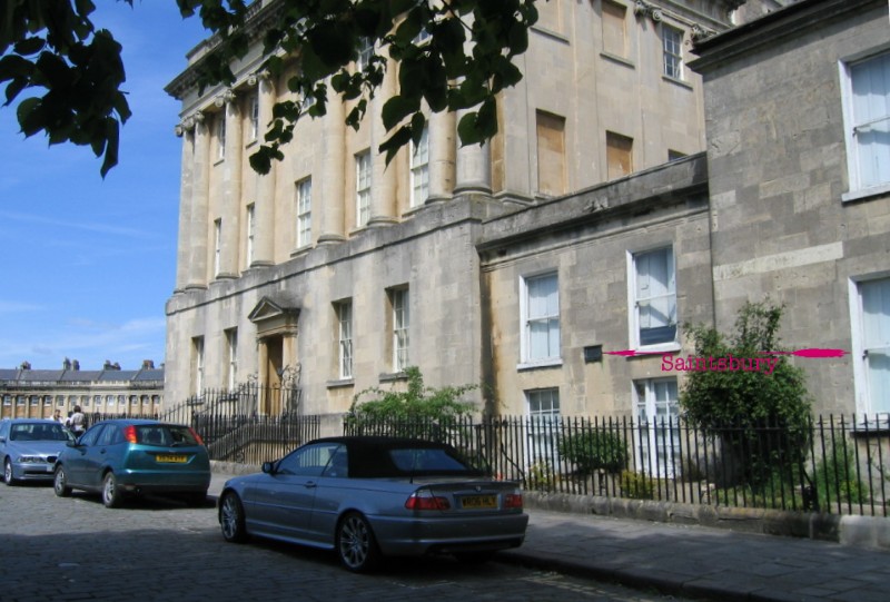 Location of plaque at  1a, Royal Crescent