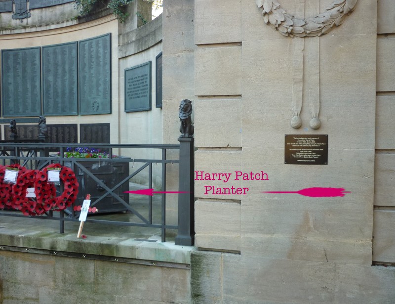 Location of plaque at Queen's Parade